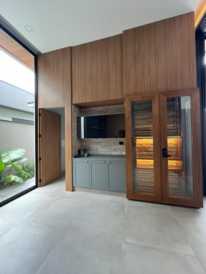 Casa em condomínio no Parque Residencial Damha IV